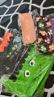 Halloween Buckets & Totes